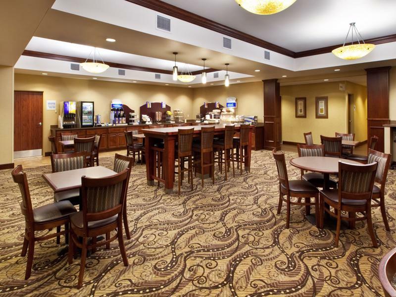Holiday Inn Express & Suites Sioux Falls Southwest By Ihg Exterior foto